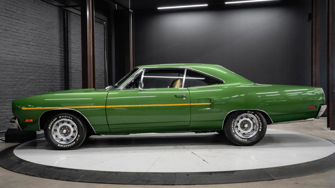 James Auto Sales Plymouth Roadrunner